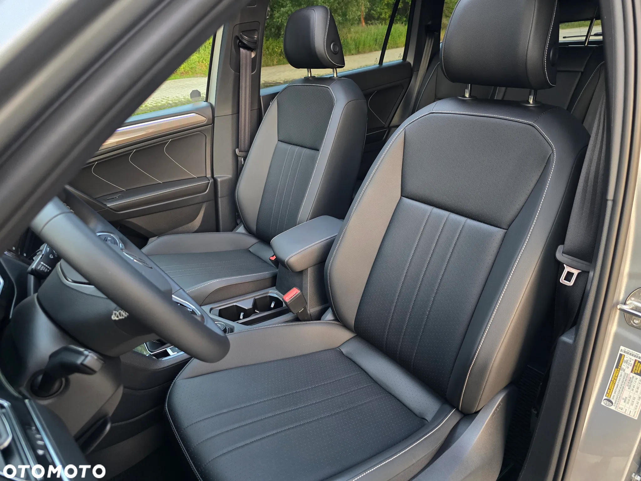 Volkswagen Tiguan - 13