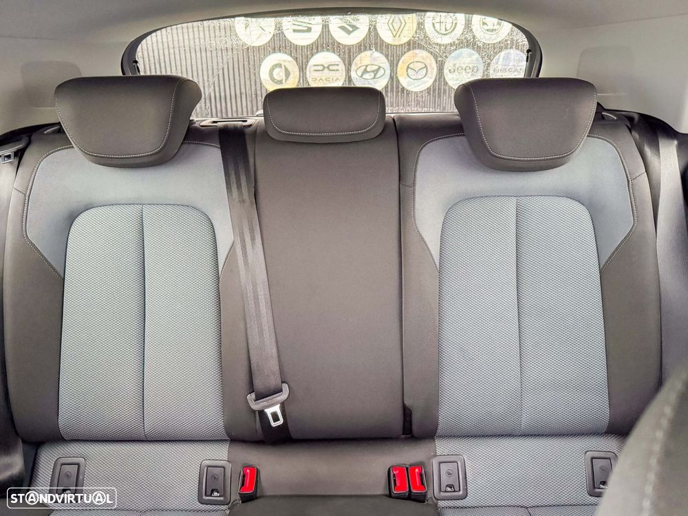 Audi Q2 30 TDI S tronic - 23