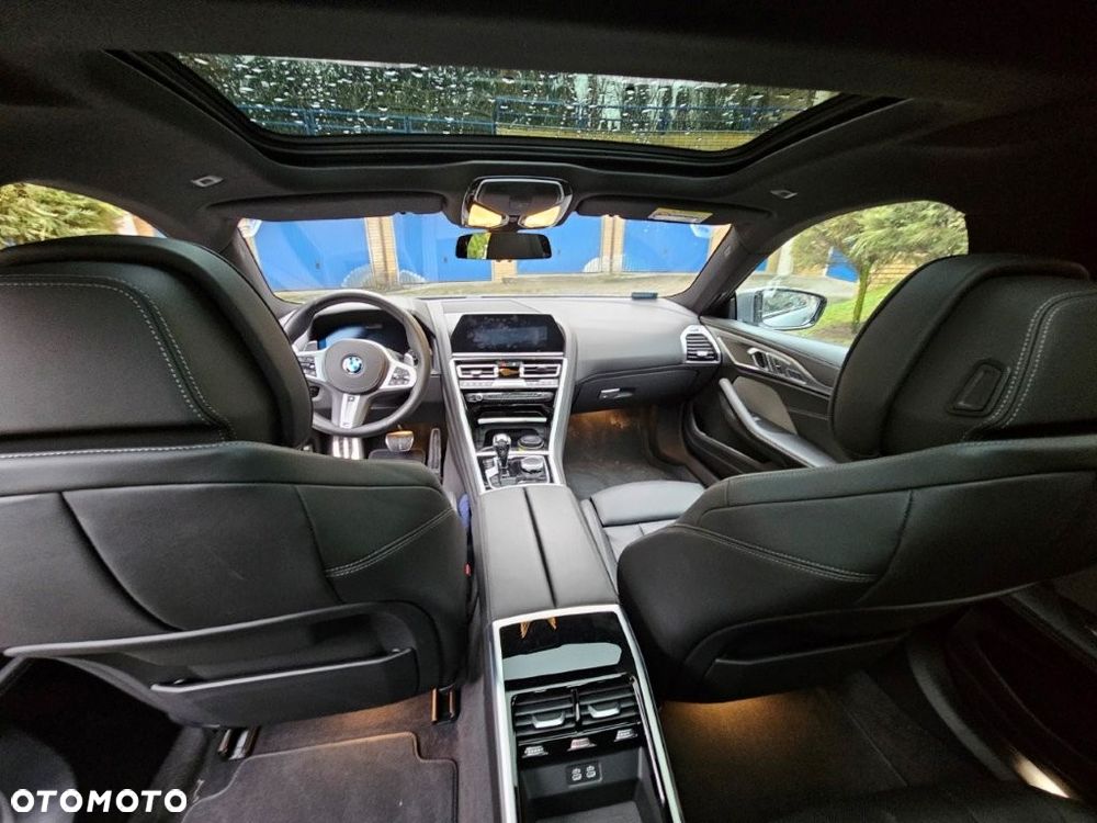 BMW Seria 8 840i xDrive - 11