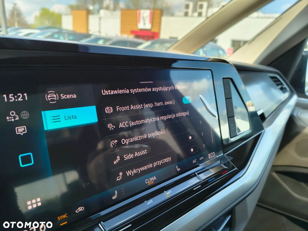 Volkswagen Multivan 1.4 TSI eHybrid PHEV 160kW L2 Edition DSG - 16