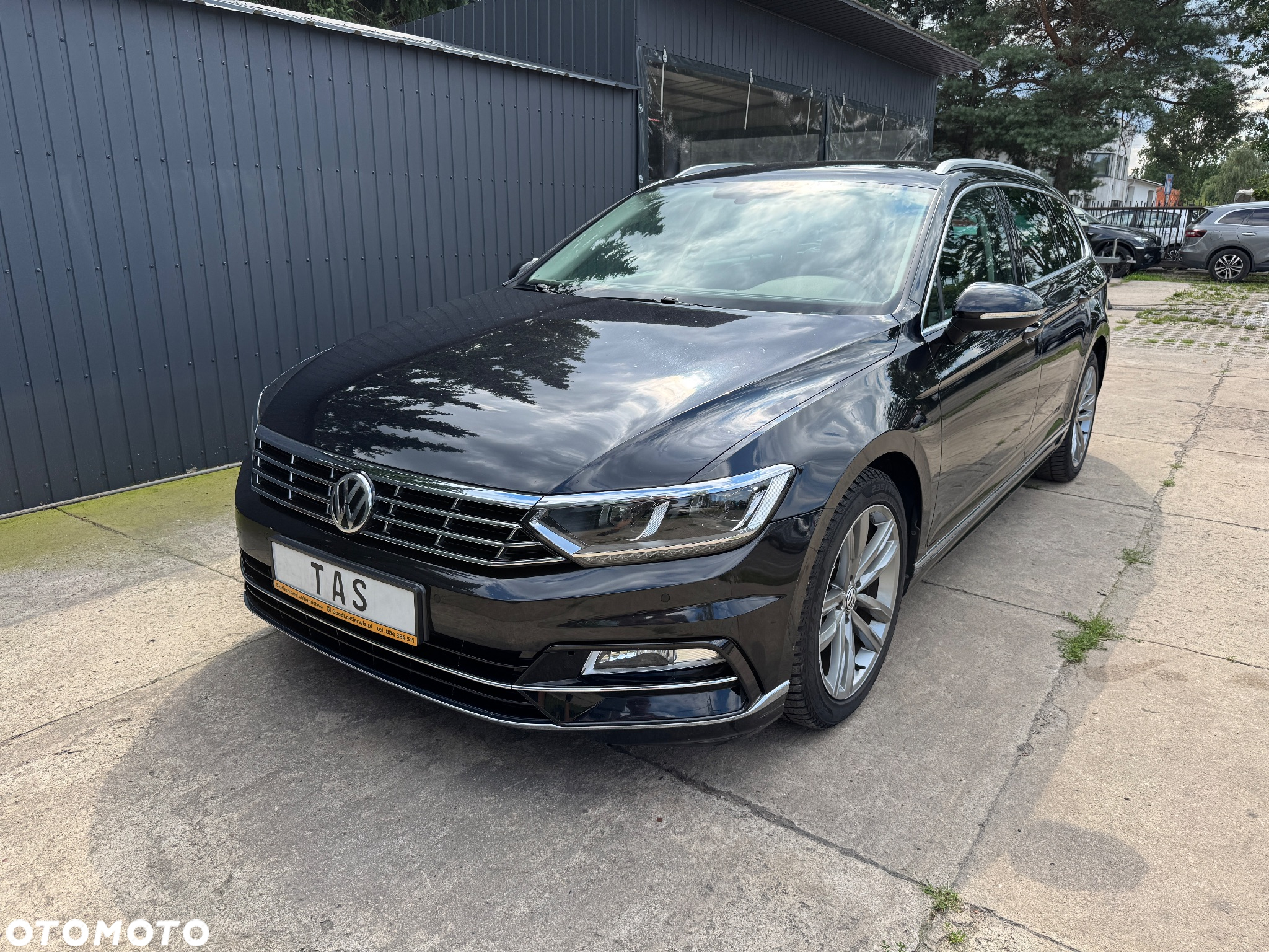 Volkswagen Passat - 3