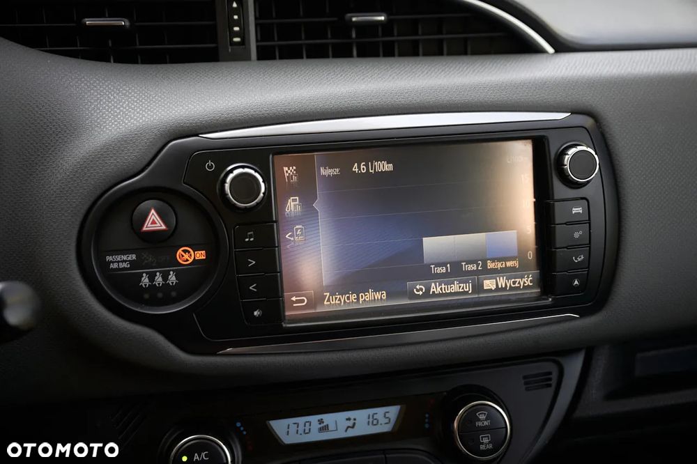 Toyota Yaris 1.5 VVT-i Comfort - 6