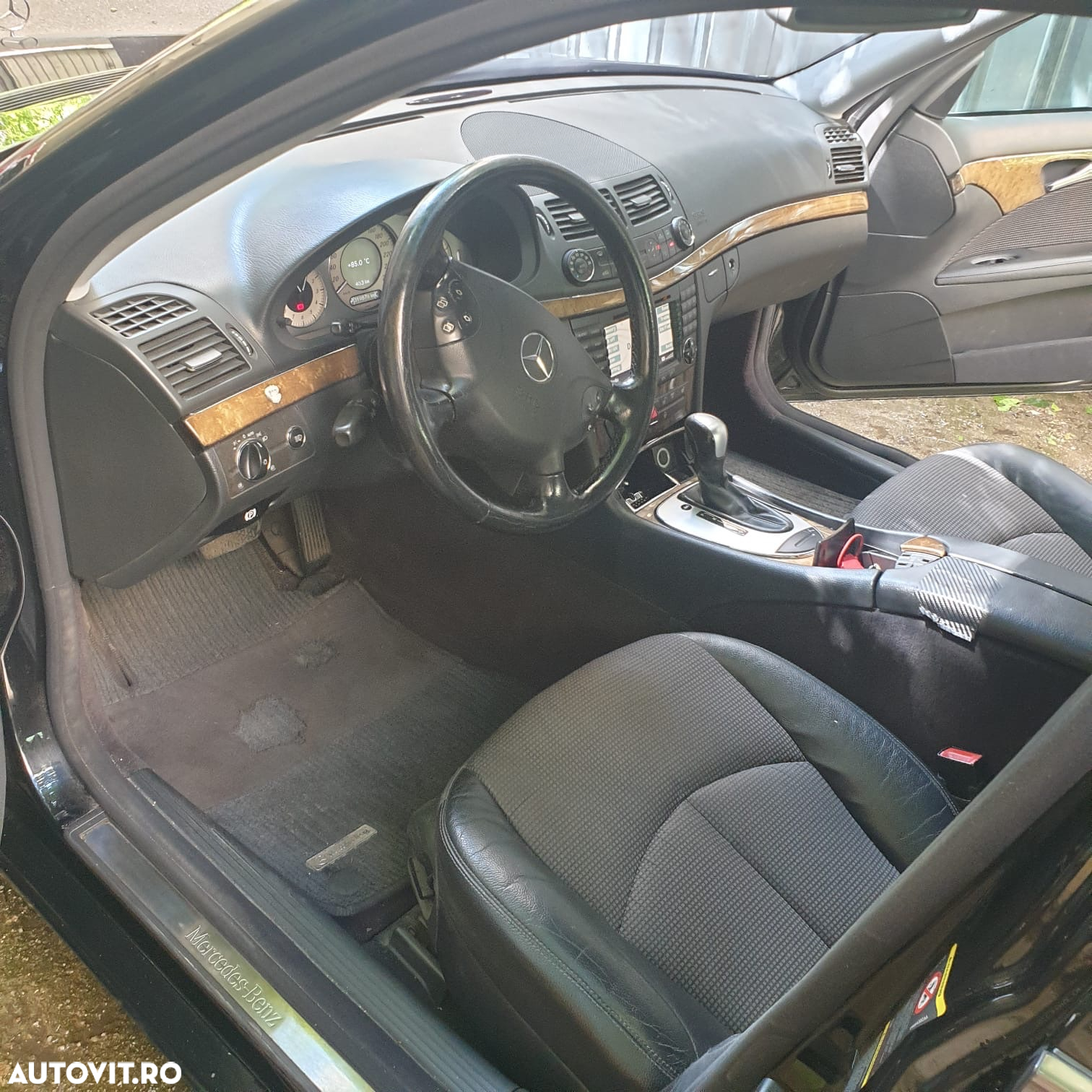 Mercedes-Benz E 220 CDI Automatik Avantgarde DPF - 2