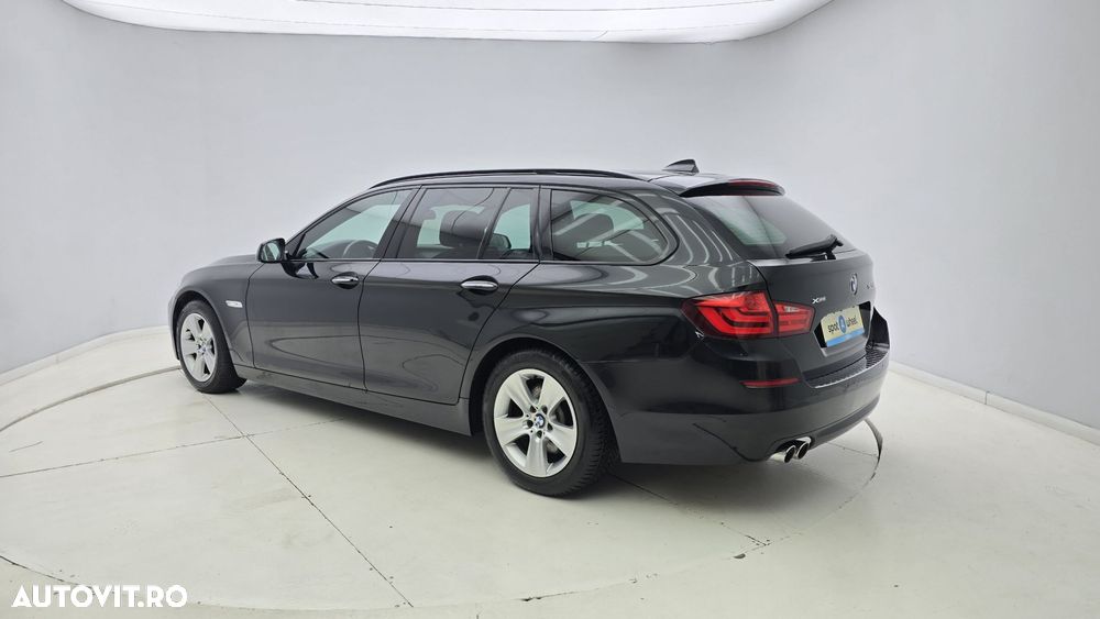 BMW Seria 5 - 8