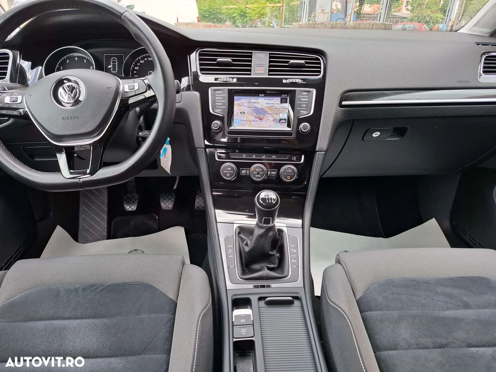 Volkswagen Golf 1.2 TSI BlueMotion Technology Highline - 3