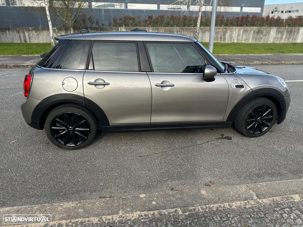 MINI 5 Portas Cooper D 60 Years Chili - 9