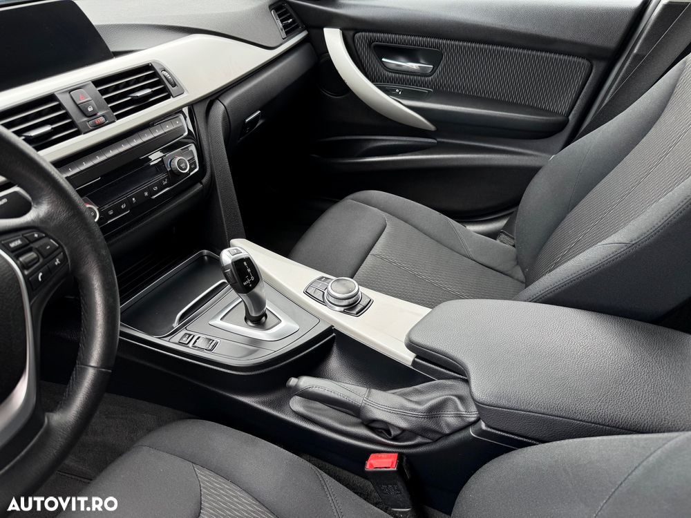 BMW Seria 3 318d Aut. Luxury Line - 9