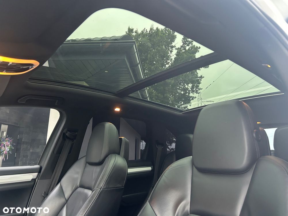 Porsche Cayenne Diesel Platinum Edition - 13