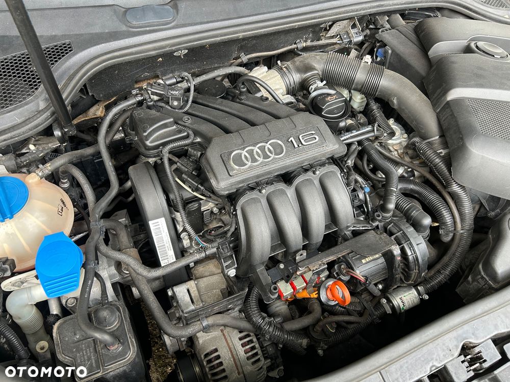 Audi A3 1.6 Ambiente - 18