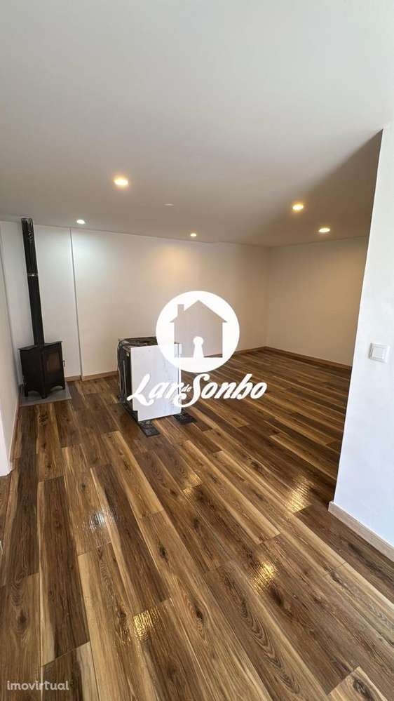 Moradia térrea T2 - Grande imagem: 3/15