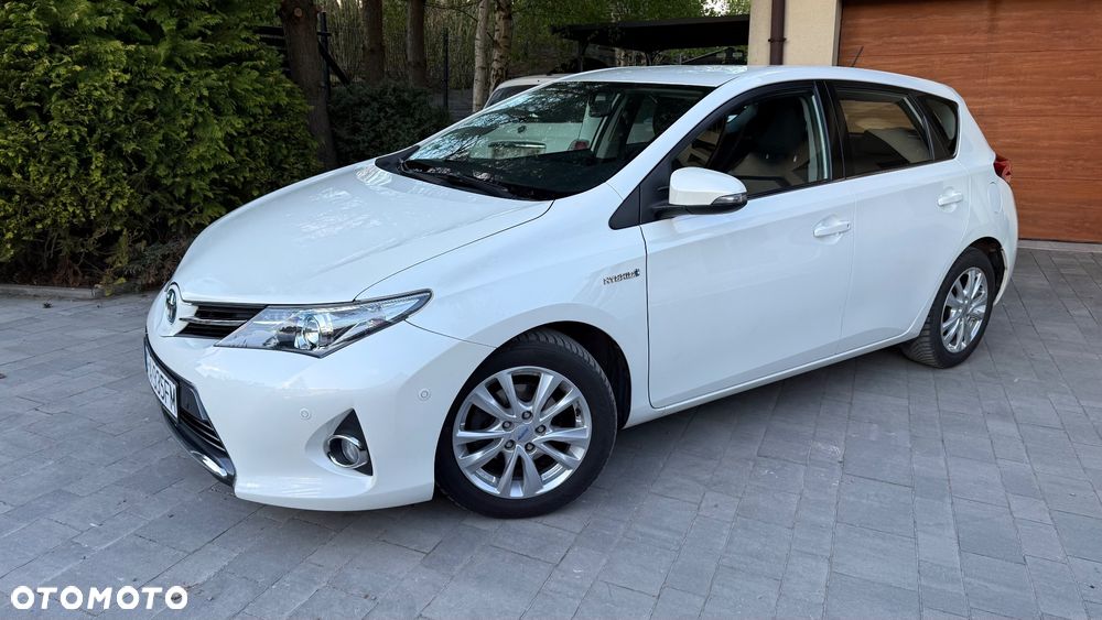 Toyota Auris 1.8 HSD Prestige - 2