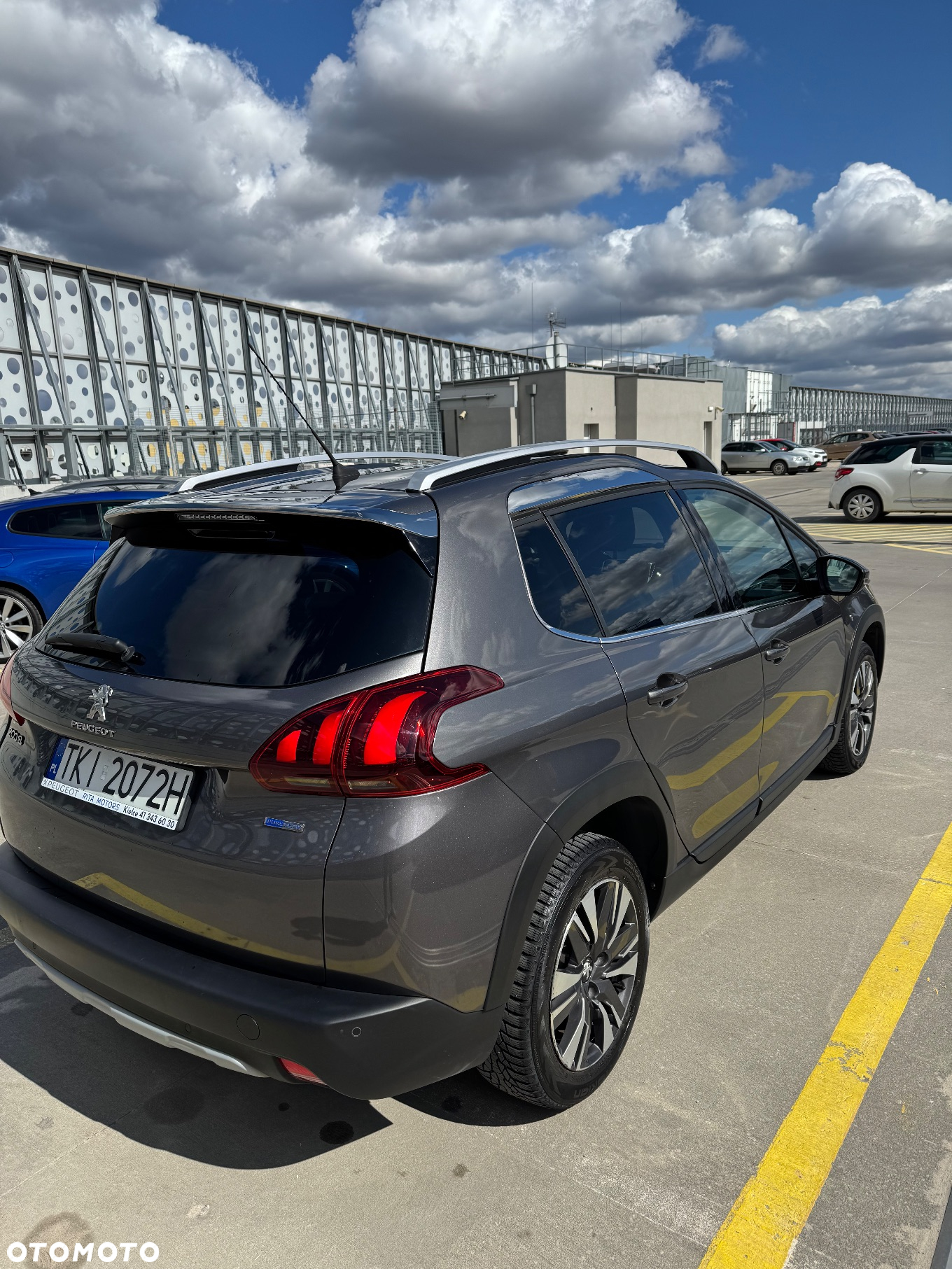 Peugeot 2008 1.2 Pure Tech GPF Allure S&S - 10