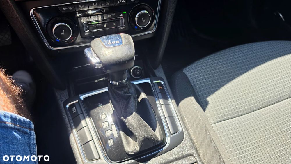 Skoda Superb 2.0 TSI Business DSG - 23