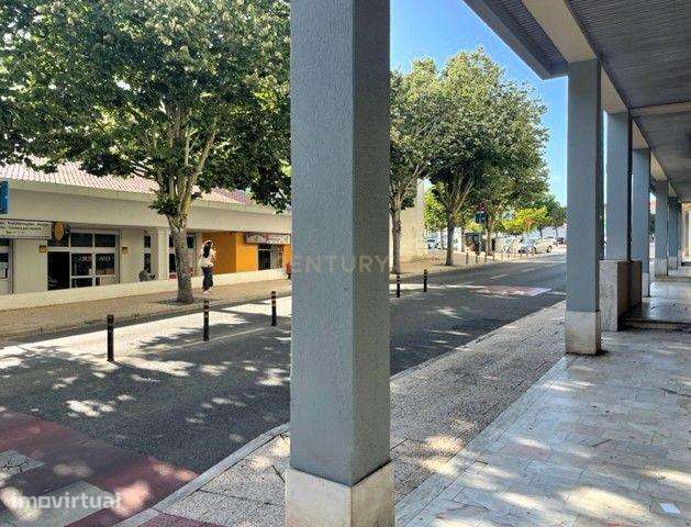 Apartamento Moderno em Carnaxide, Oeiras - 3 Quartos - Grande imagem: 3/21