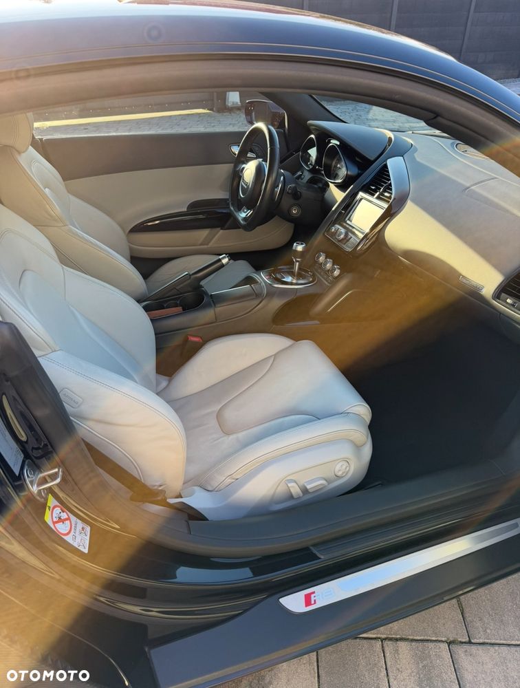 Audi R8 Coupé 4.2 Quattro S tronic - 6