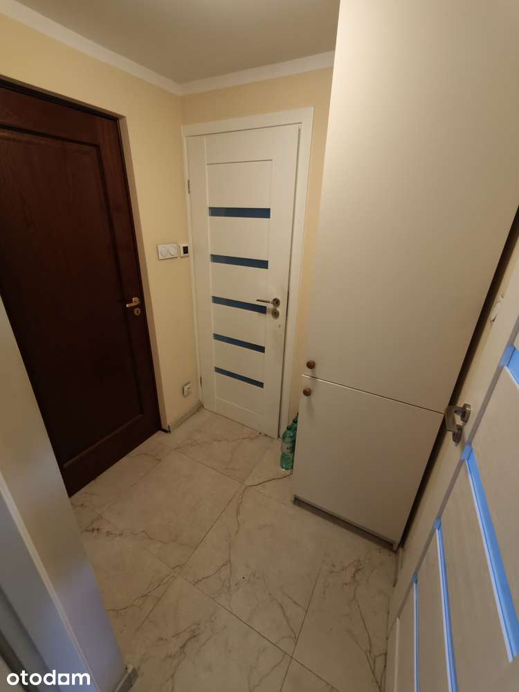 Niezależne studio 33m2 (kuchnia, salon, łazienka) dla 1 lub 2 osób