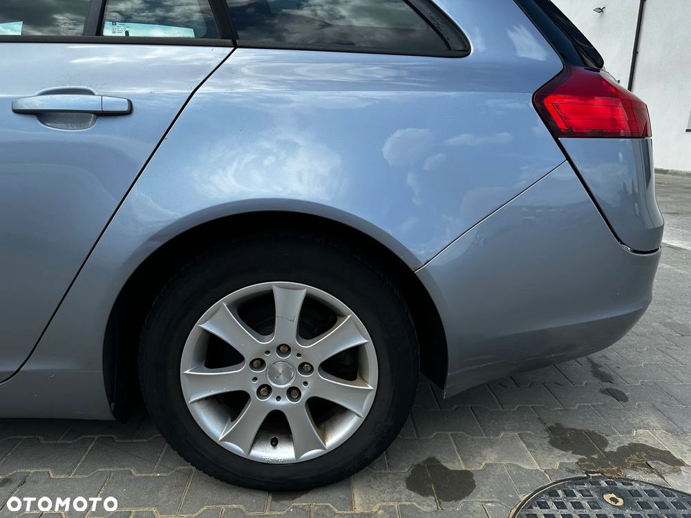 Opel Insignia 1.8 - 8