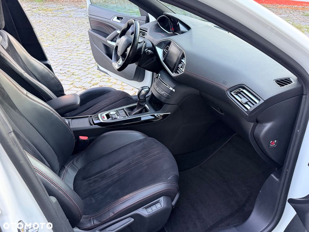 Peugeot 308 BlueHDi 180 EAT6 GT - 7