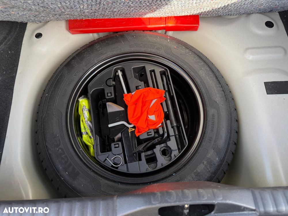 Citroën C3 1.2 PureTech S&S BVM5 Shine - 8