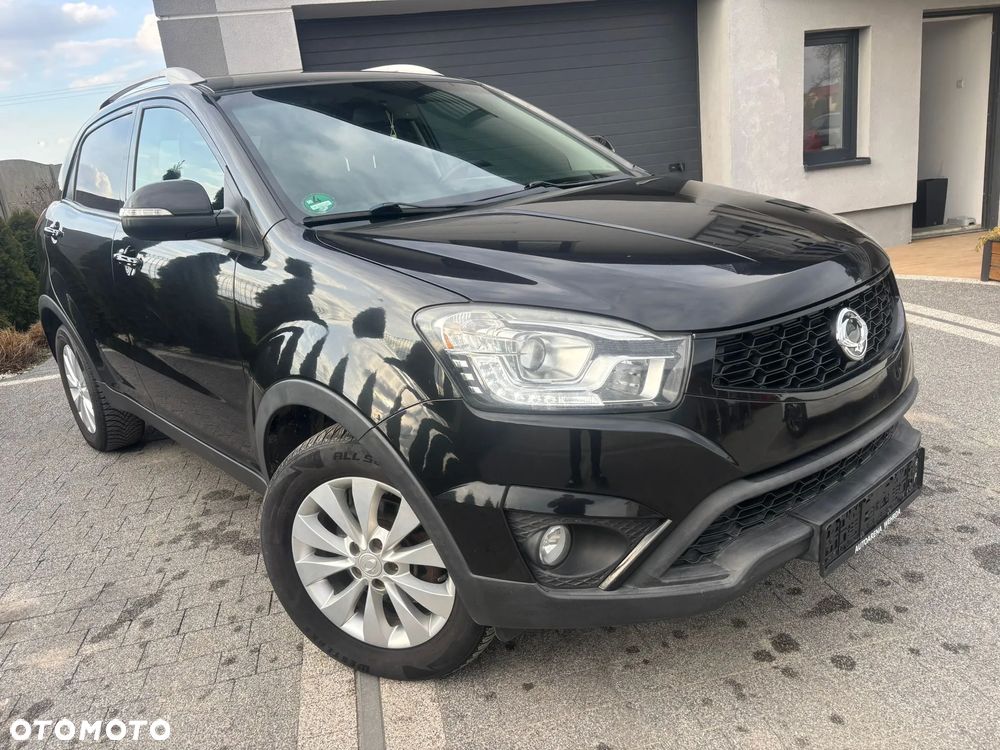 SsangYong/KGM Korando 2.2 e-XDi 220 4WD Automatik Quartz - 2