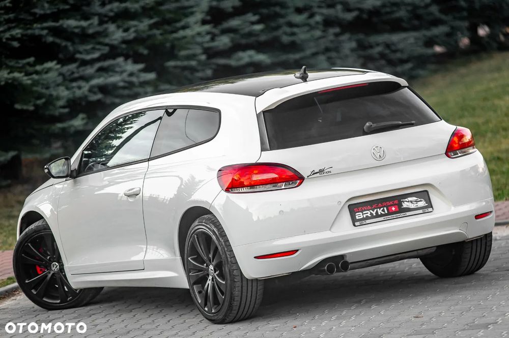 Volkswagen Scirocco - 12