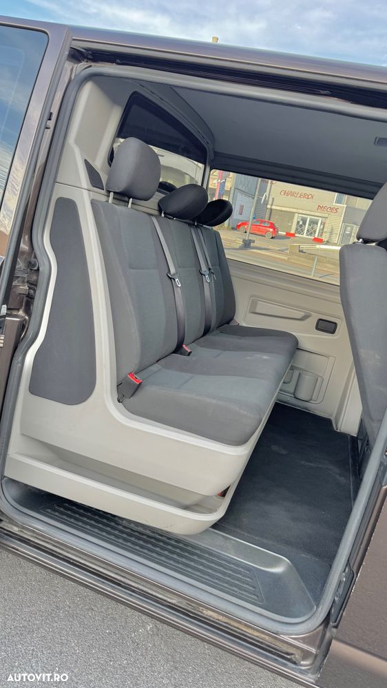 Volkswagen Transporter - 7