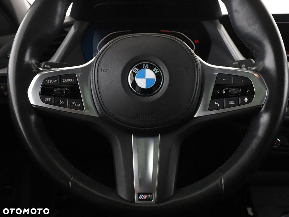 BMW Seria 1 120d xDrive Luxury Line - 22