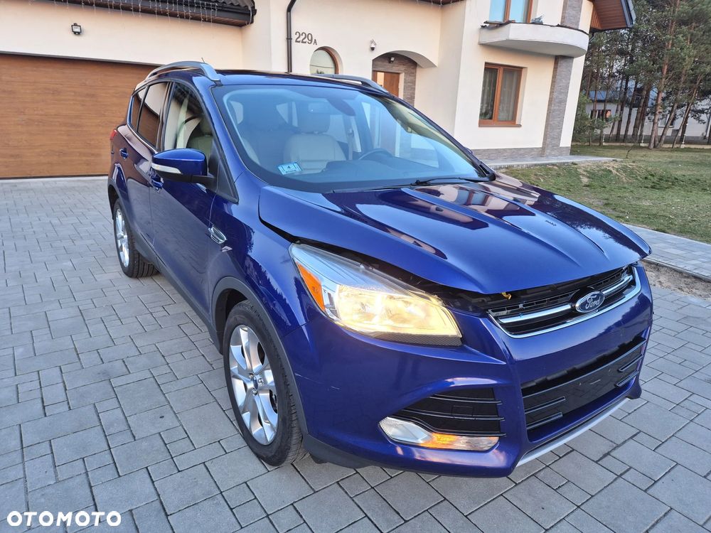 Ford Escape 2.0 EcoBoost AWD Titanium - 1