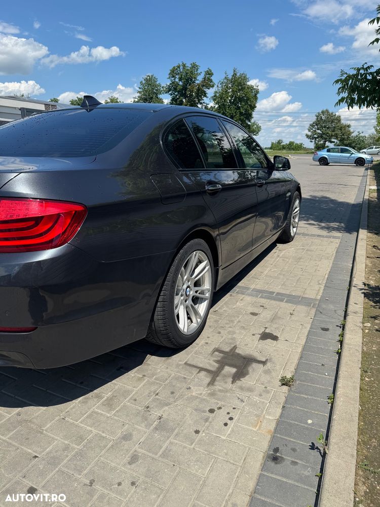 BMW Seria 5 530d xDrive - 5