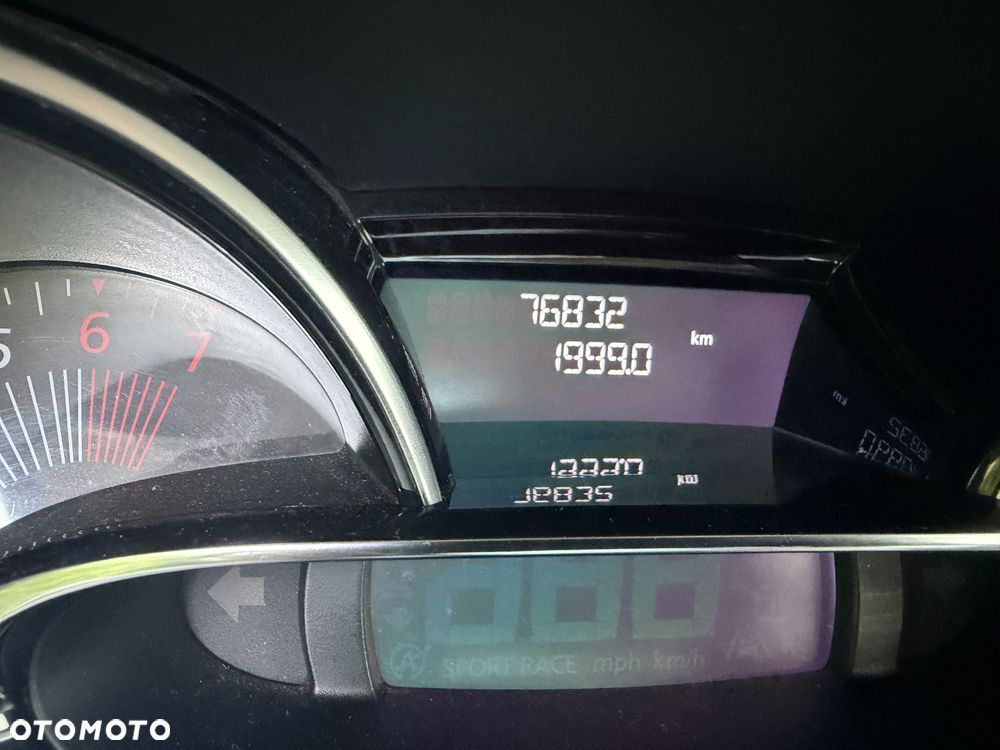 Renault Clio 1.2 16V Limited - 7