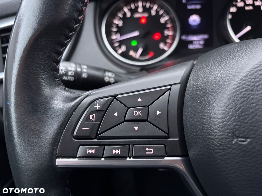 Nissan Qashqai 1.6 DIG-T 360 - 19