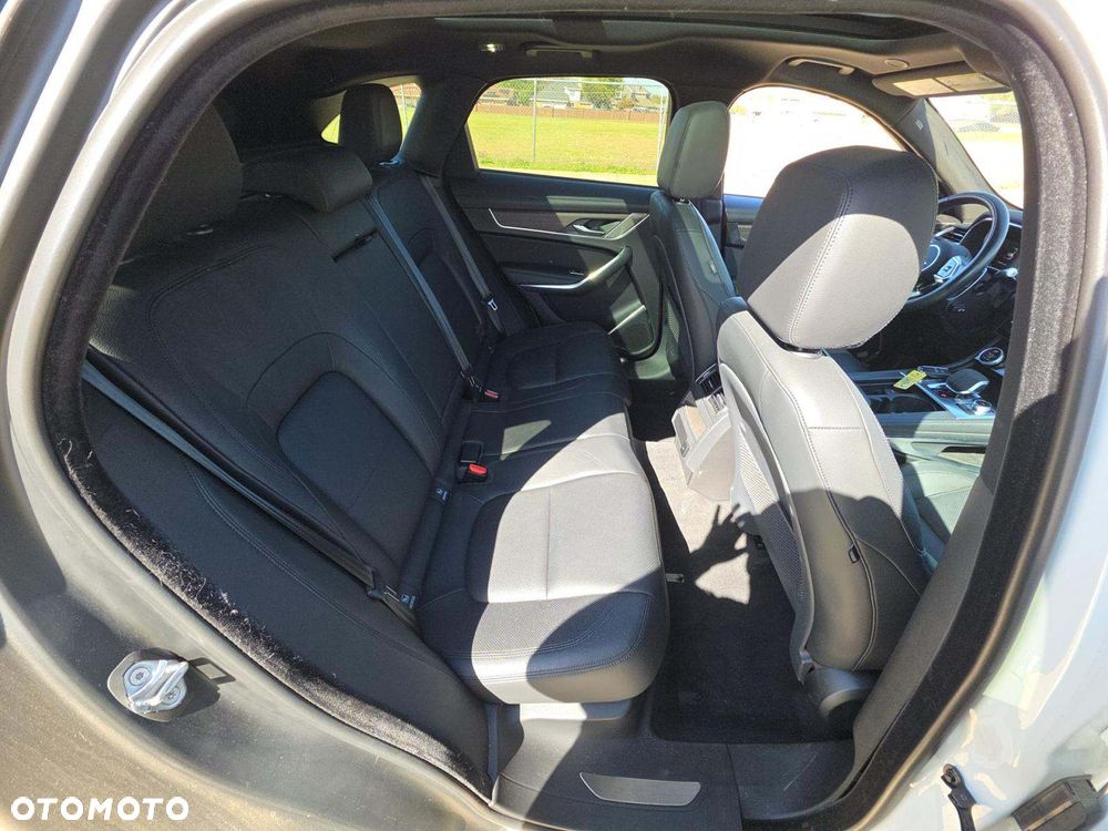 Jaguar F-Pace P250 AWD S - 7