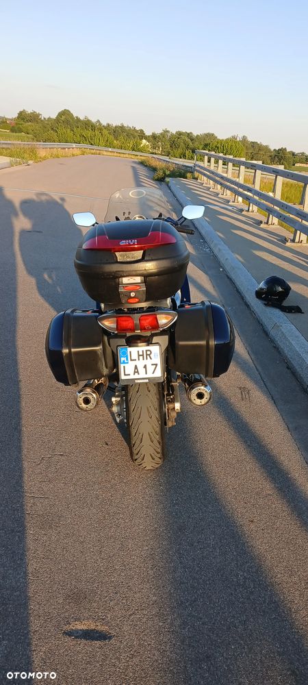 Yamaha FJR - 22