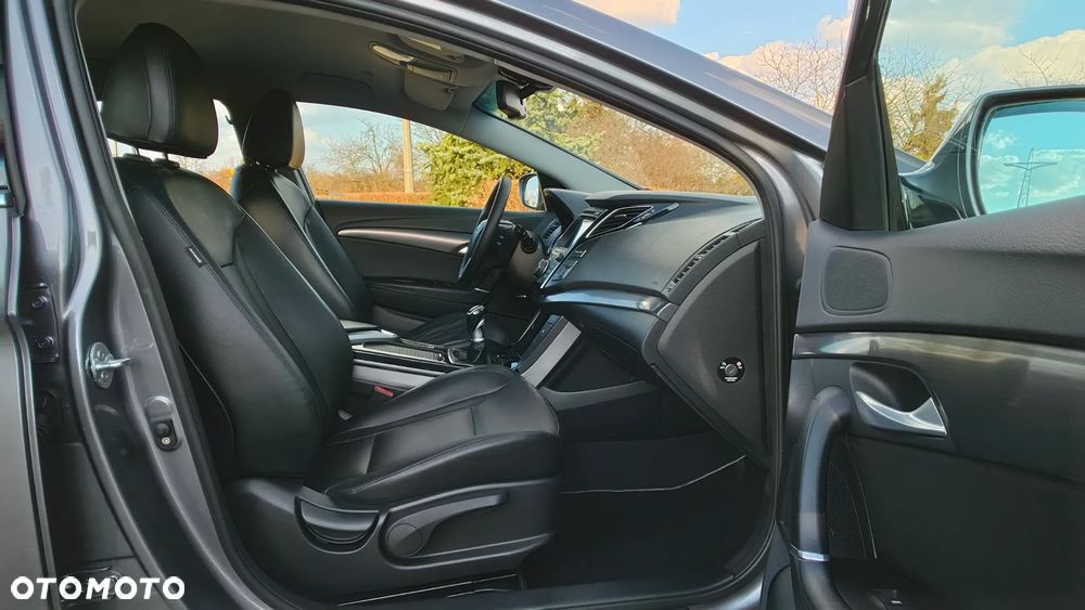 Hyundai i40 Kombi 1.7 CRDi Premium - 31