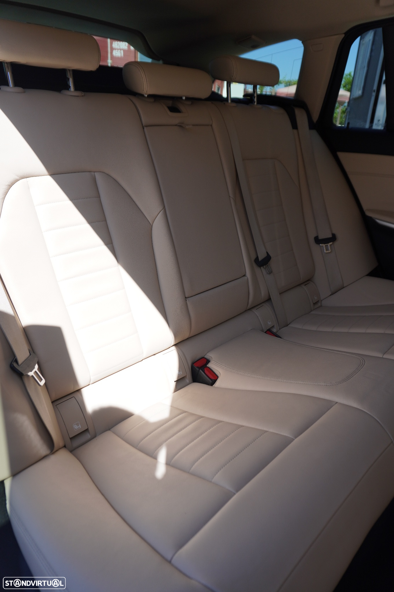 BMW 330 e Touring Line Sport Auto - 22
