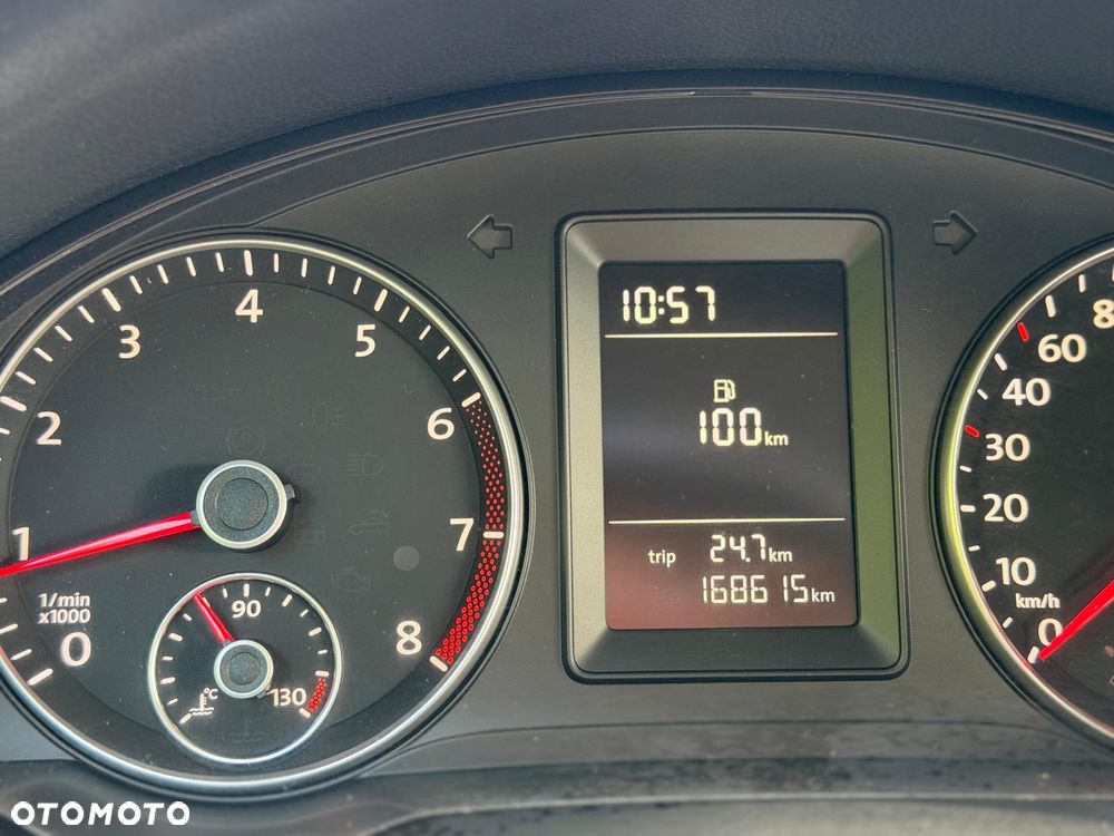Volkswagen Golf Plus - 31