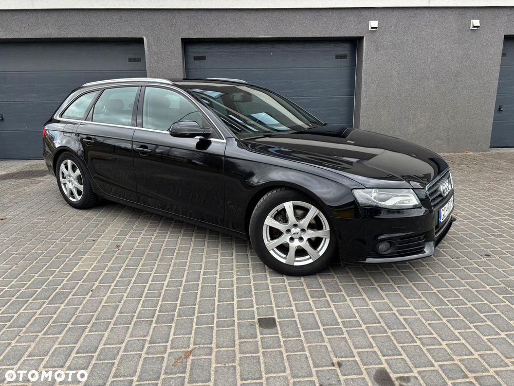 Audi A4 Avant - 6