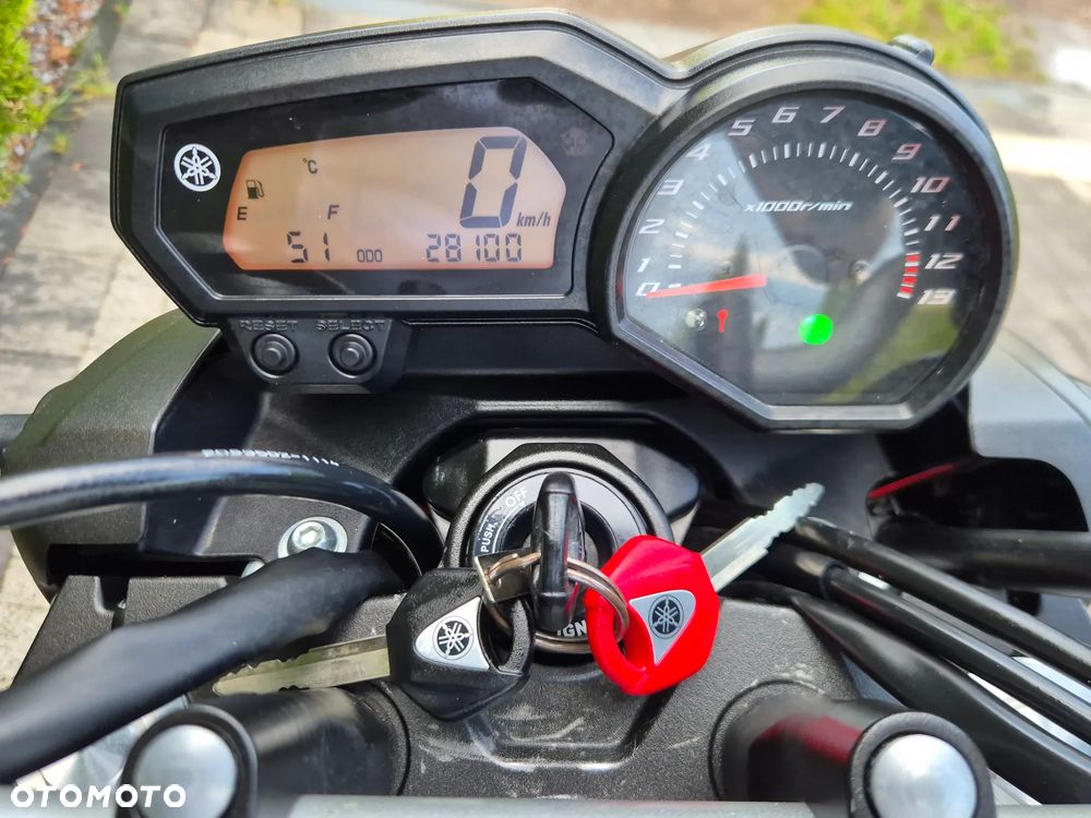 Yamaha XJ - 8