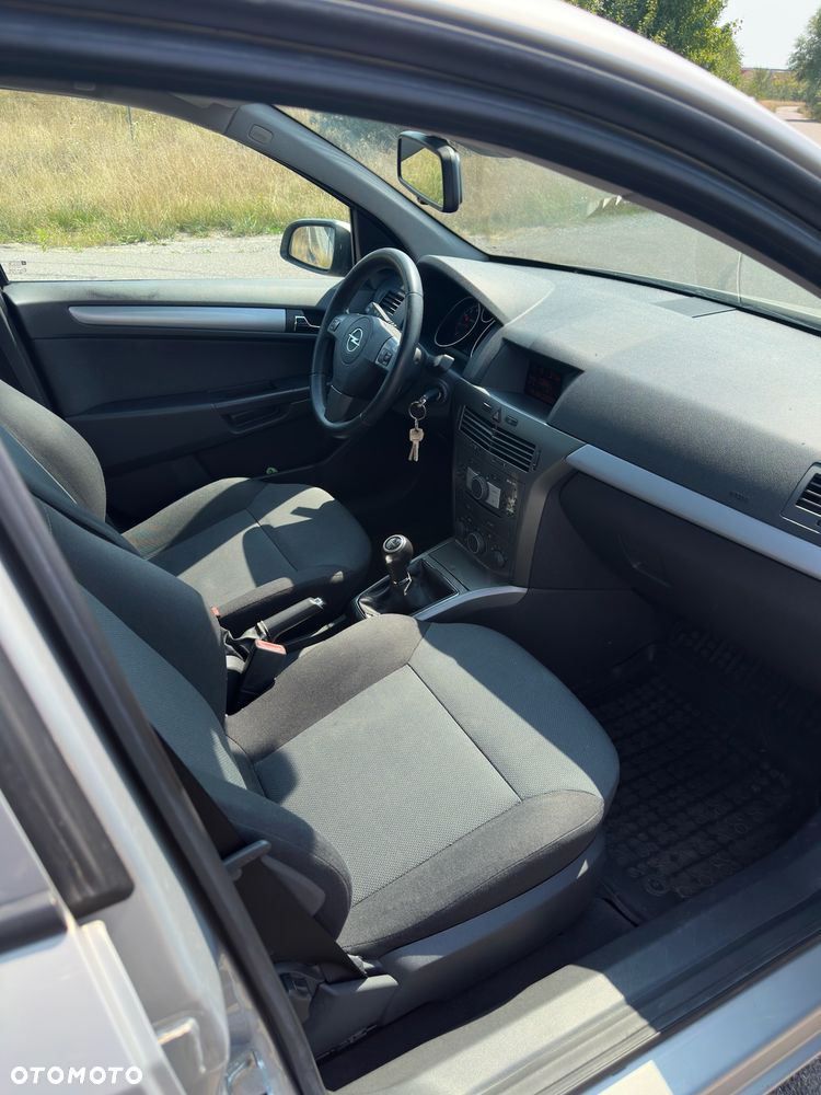 Opel Astra 1.6 - 6
