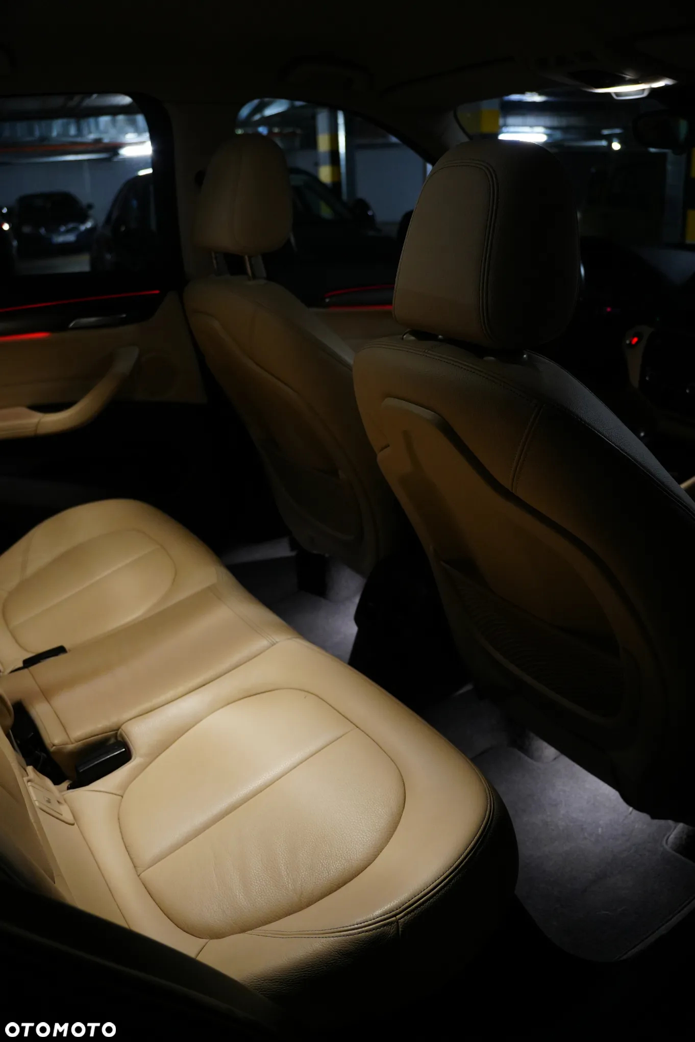 BMW X1 sDrive18i Advantage - 36