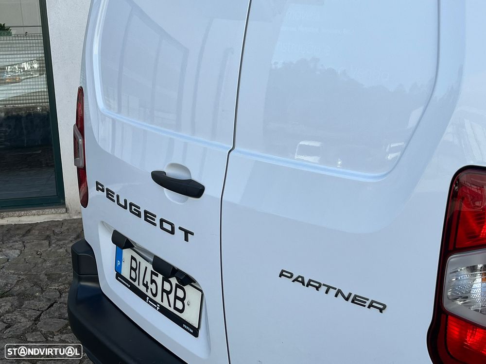 Peugeot Partner Standard 1.5 BlueHDi 130cv EAT8 (caixa automática) - 4