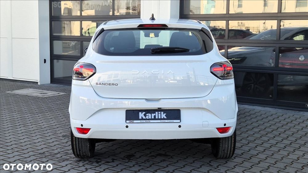Dacia Sandero - 7