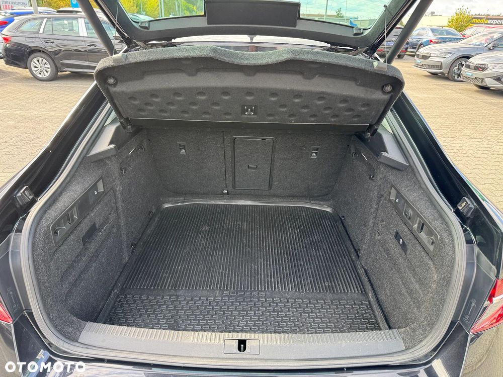 Skoda Superb 2.0 TSI 4x4 L&K DSG - 17
