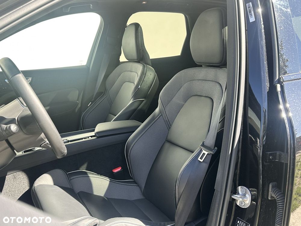 Volvo XC 60 - 22