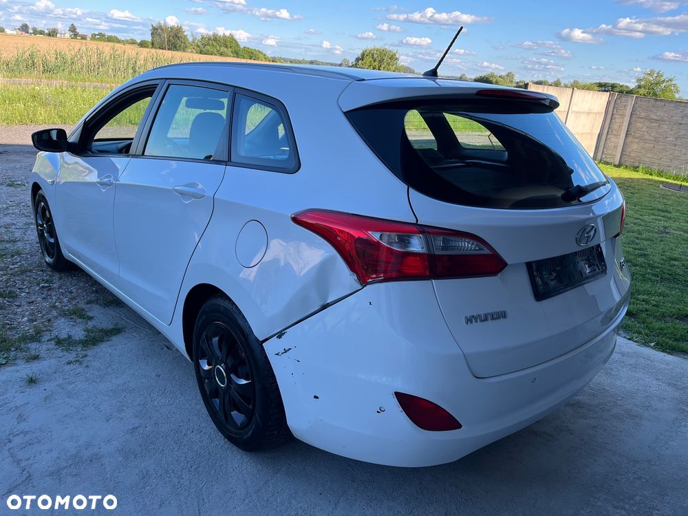 Hyundai i30 1.4 Comfort - 3