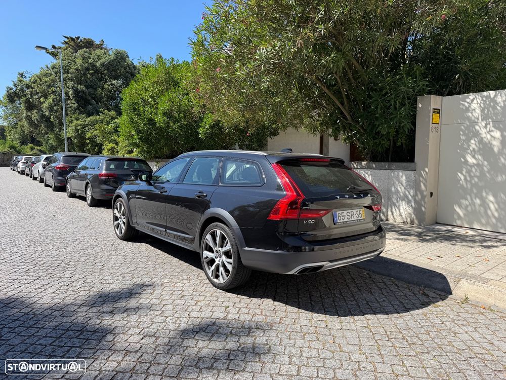 Volvo V90 Cross Country - 5