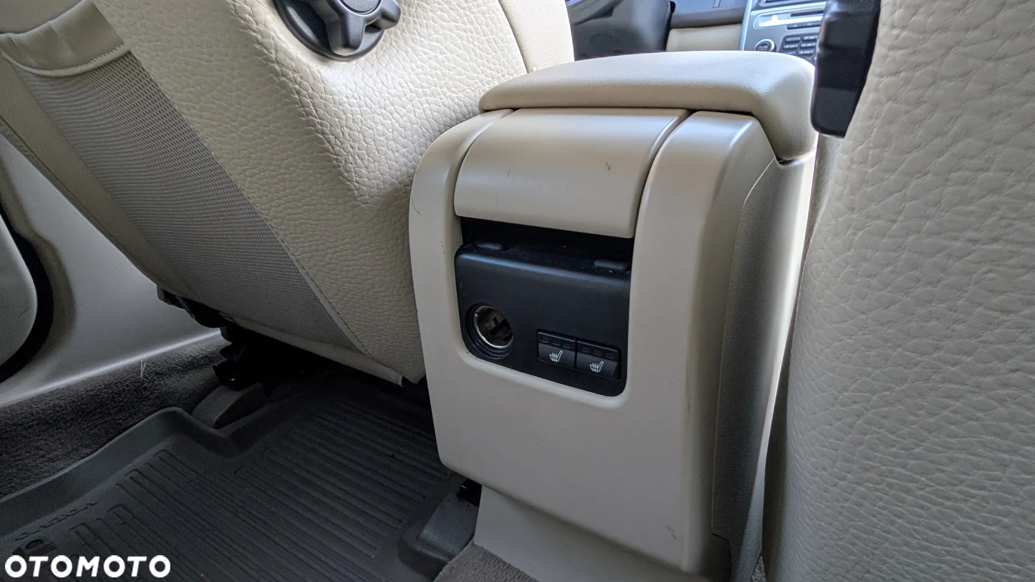 Volvo XC 60 D3 Summum - 14