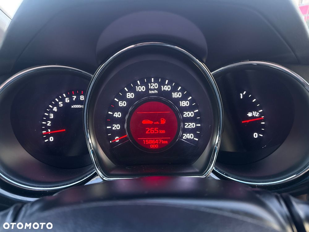 Kia Ceed 1.6 GDI Platinum Edition - 23