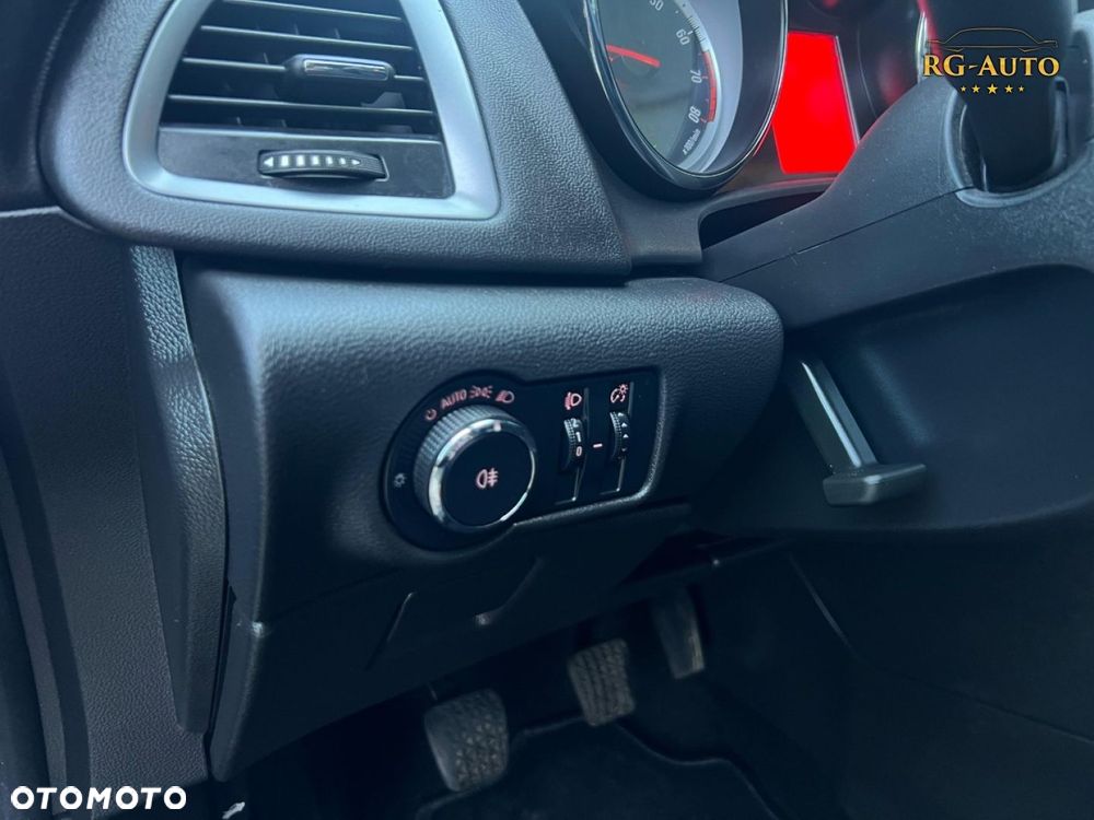 Opel Astra - 36