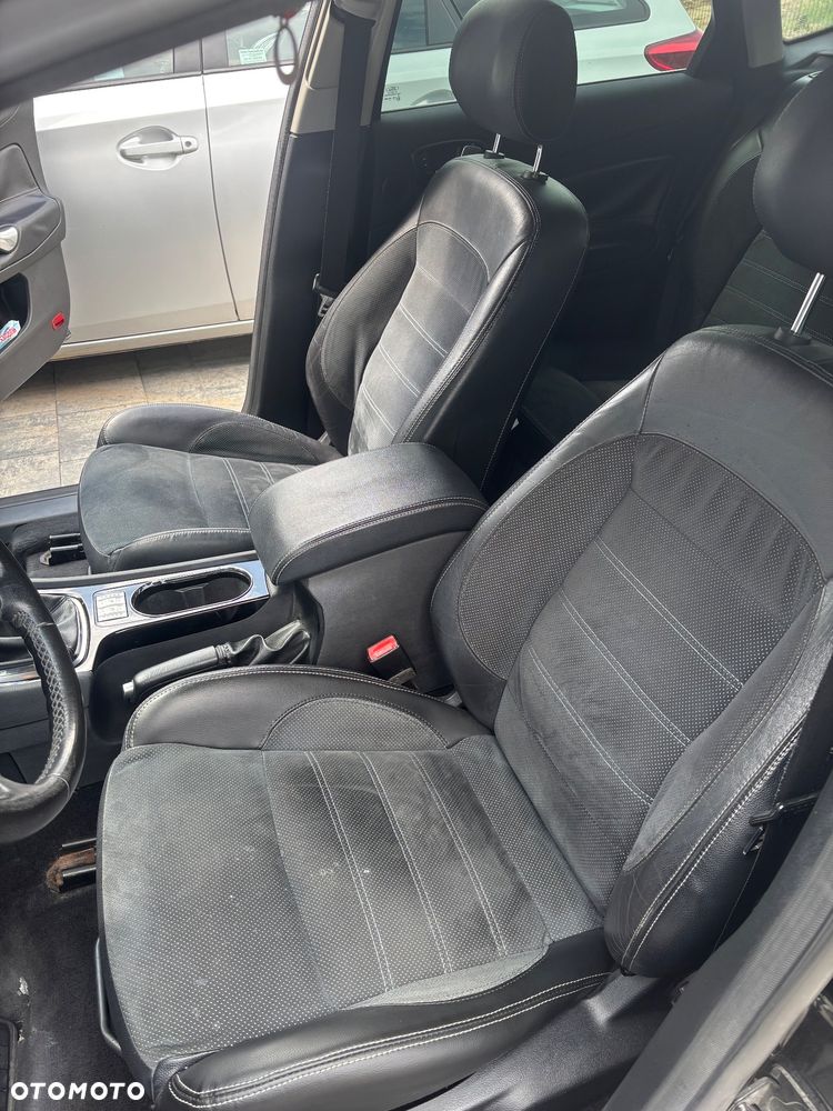 Ford Mondeo 2.0 TDCi Titanium X - 8